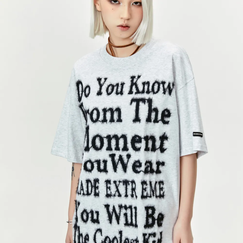 “American Loose Plush Letters” T-shirt