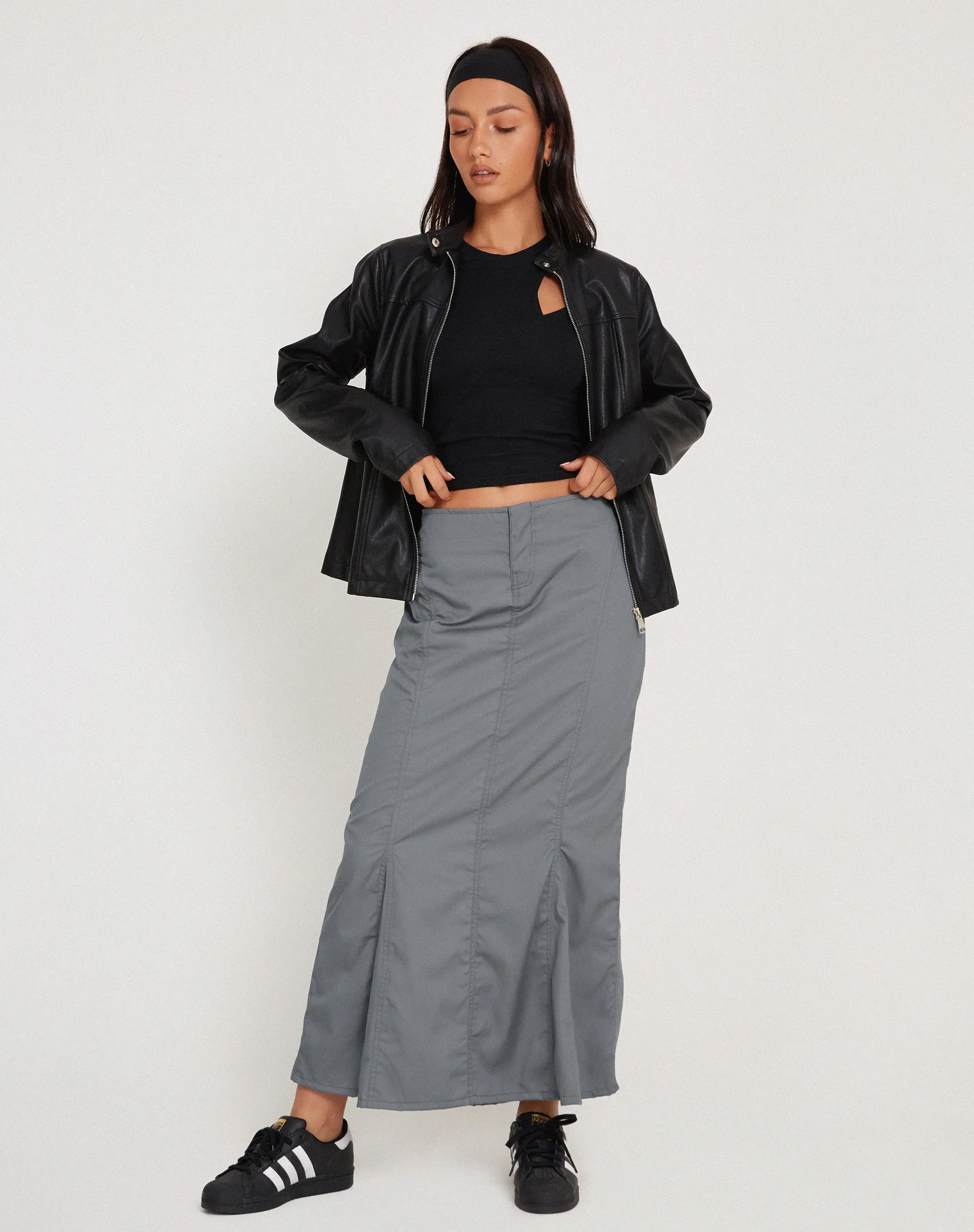 Chaeun Low Rise Midi Cargo Skirt in Grey