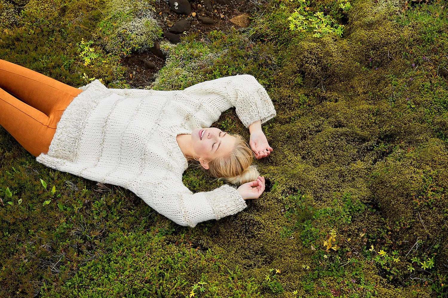 Dagny Pullover (Knit)