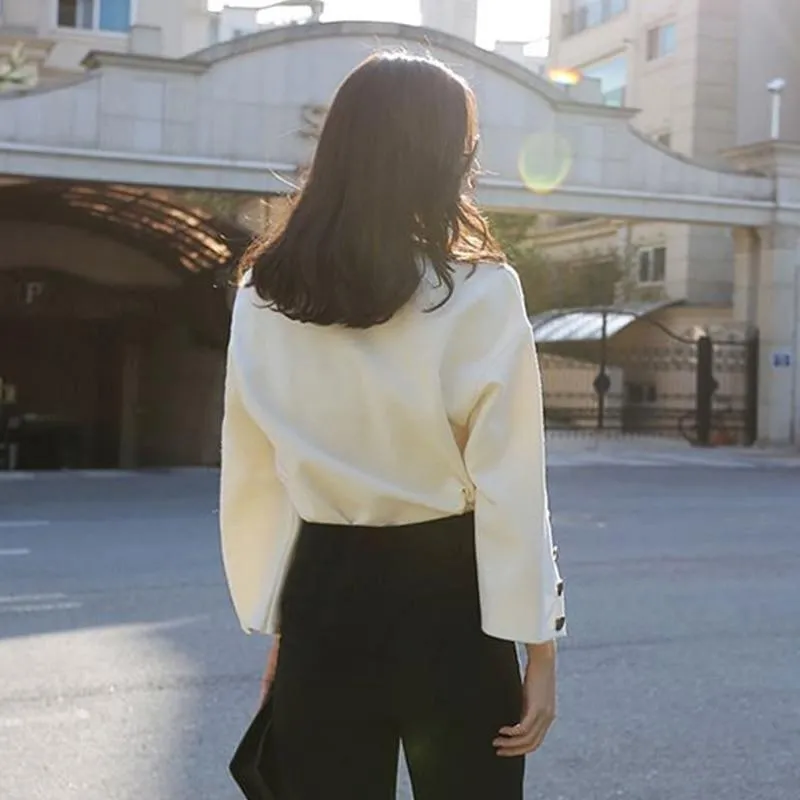 Flare Sleeve Split O Neck With Necklace White Pullover Blouse