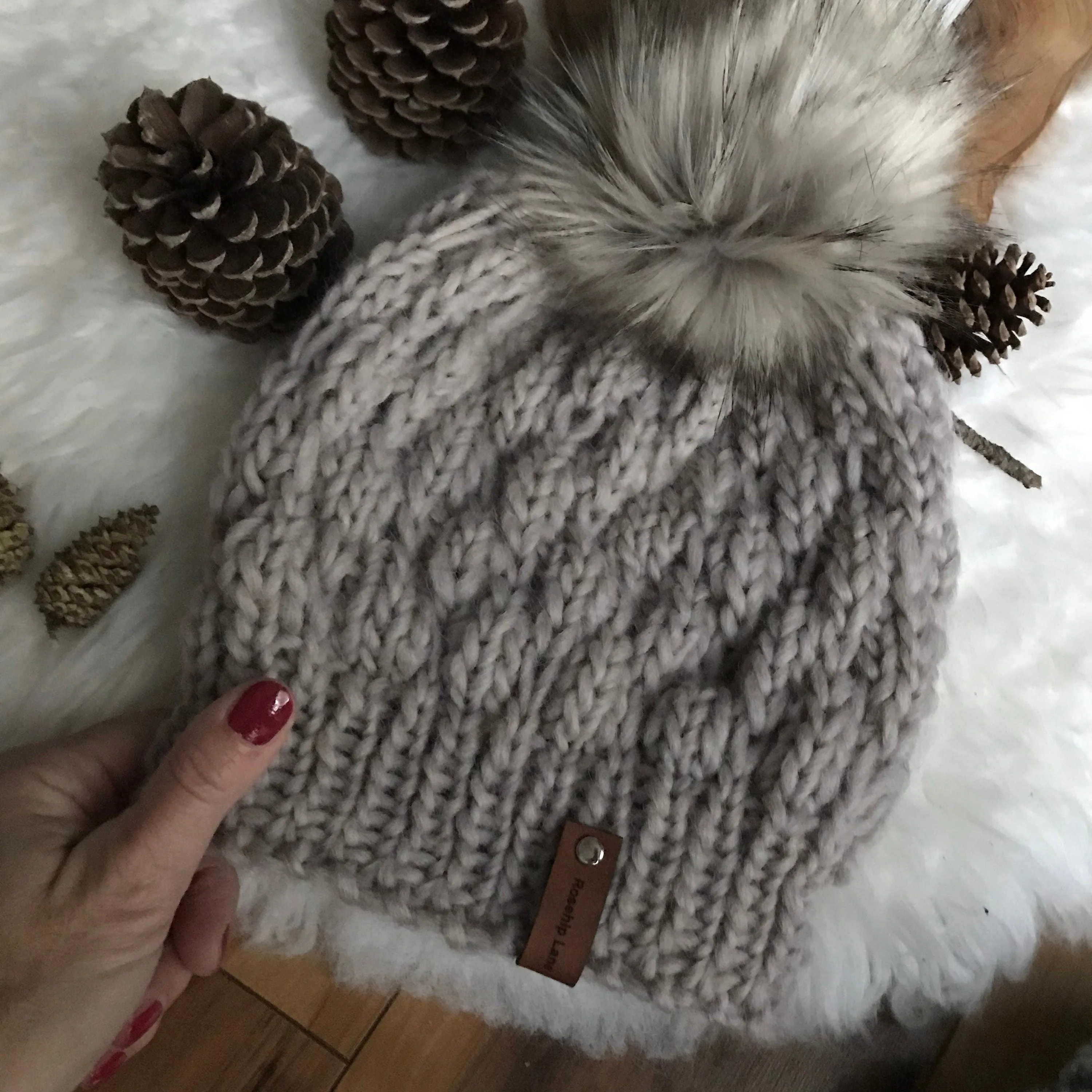 KNITTING PATTERN DIY The Bubble Stitch Women's Beanie, Pom Beanie Hat, Bubble stitch  Cap, Toque Bobble Hat Winter Hat, Beanie Hat