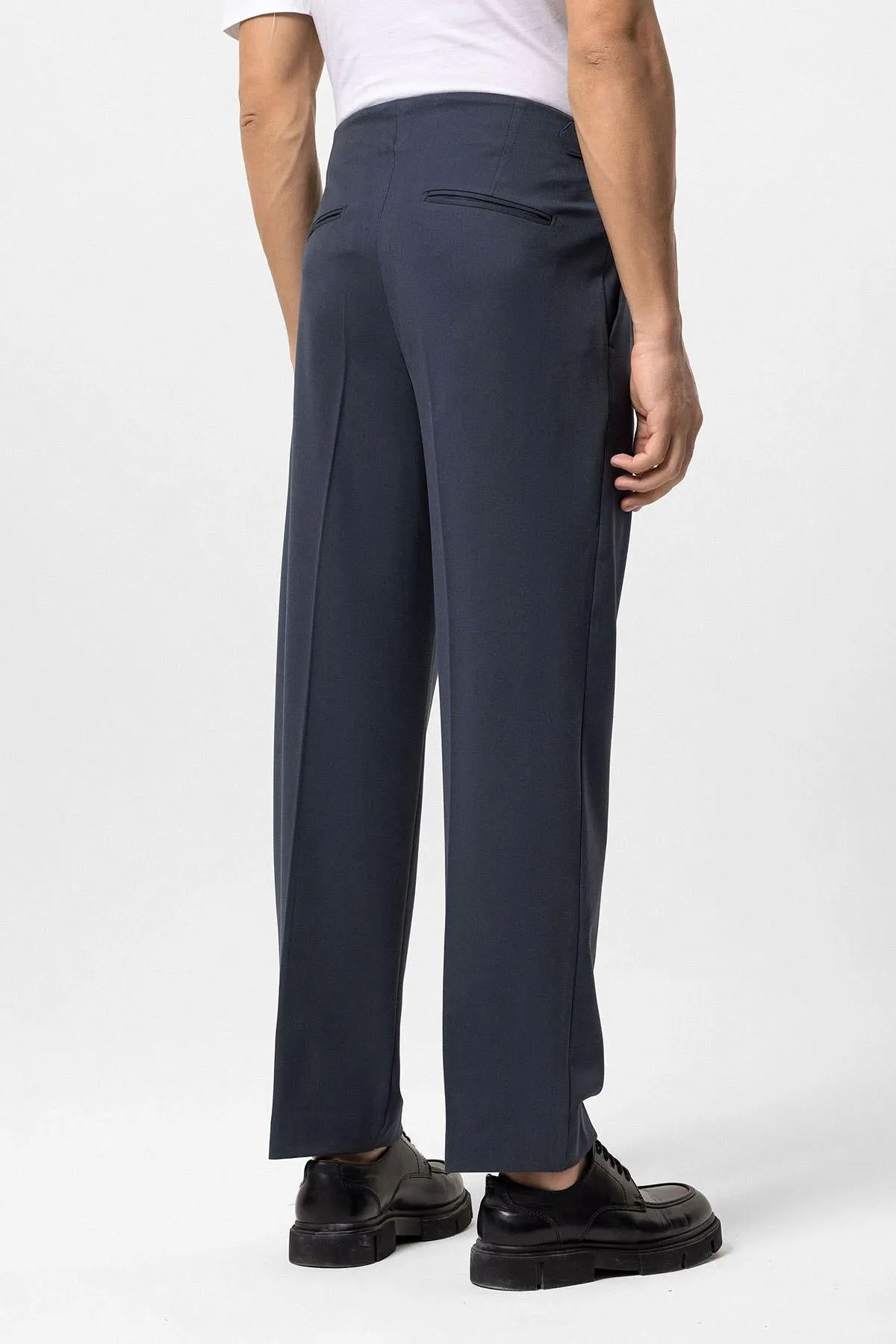 Men's Smoked High-Waisted Buckle Detail Relaxed Fit  Pants - Wessi