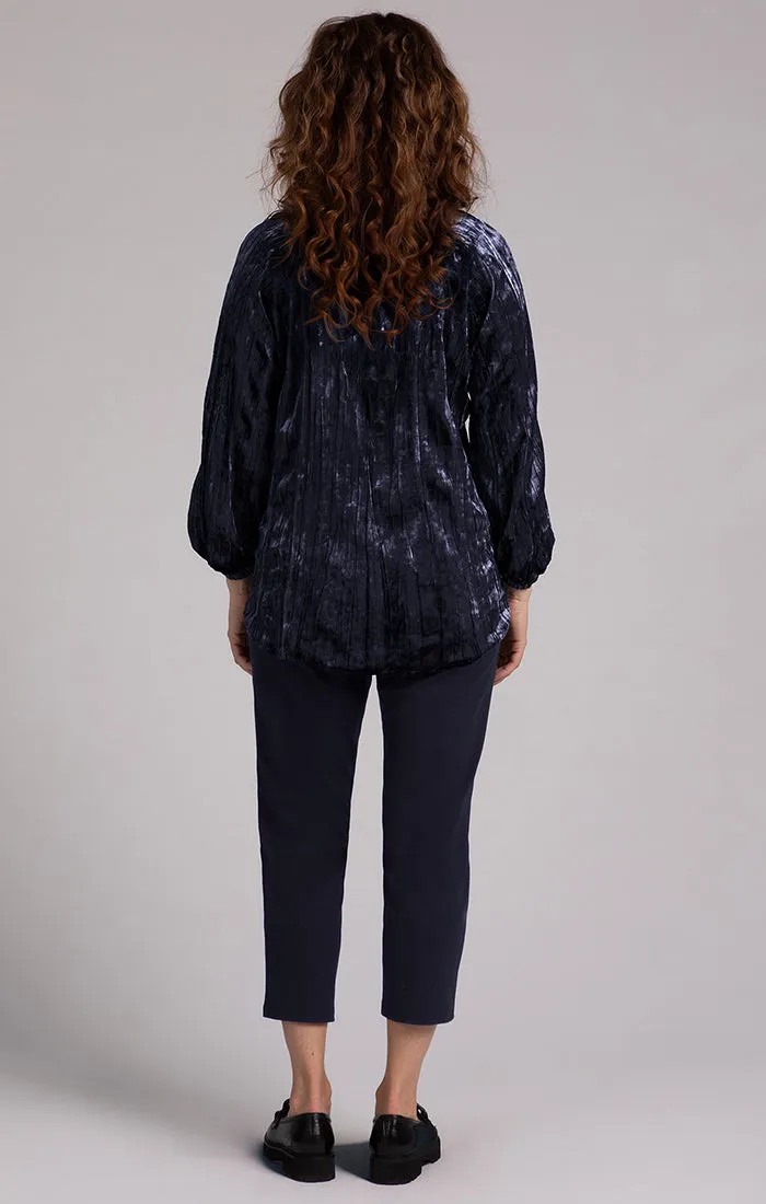 Move Pullover w/ Half Elastic Cuff, Crinkle Velvet
