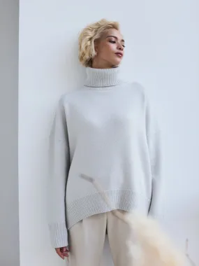 Sophisticated Oversized Turtleneck Sweater