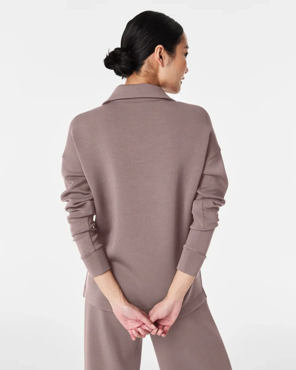 SPANX - AIRESSENTIALS SPLIT NECK POLO TOP