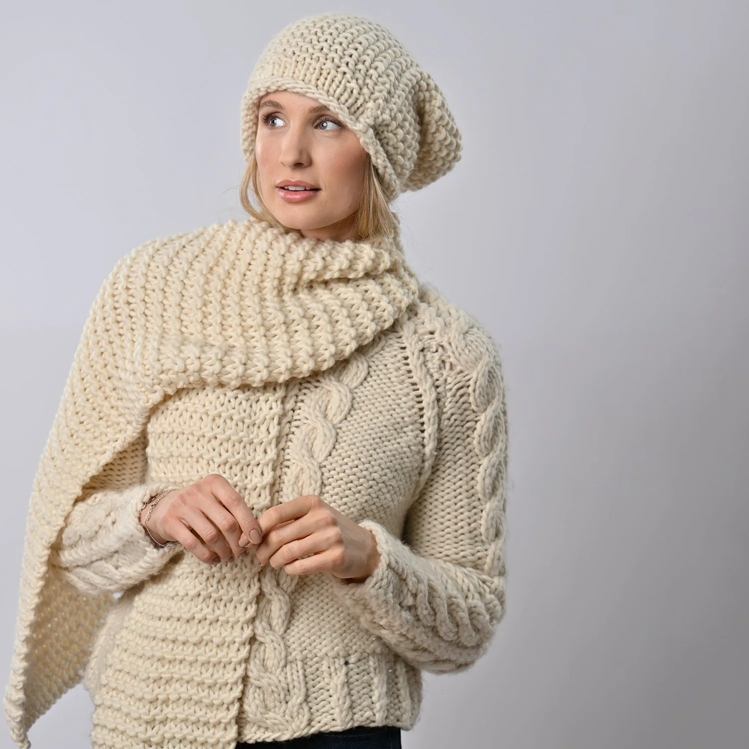 Sunday Knitting Kit - Scarf & Beanie Hat