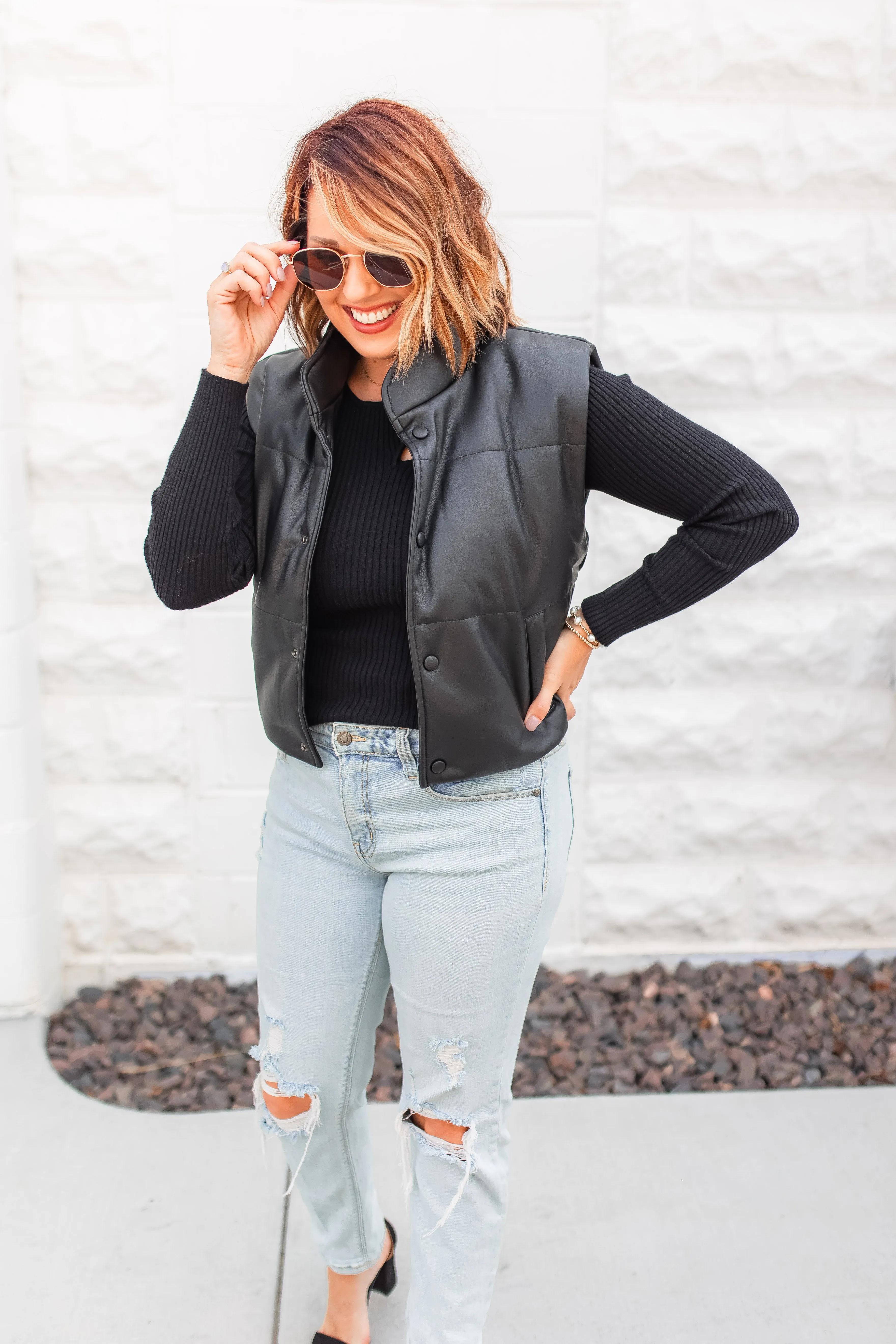 The Brianne Cutout Top - Black