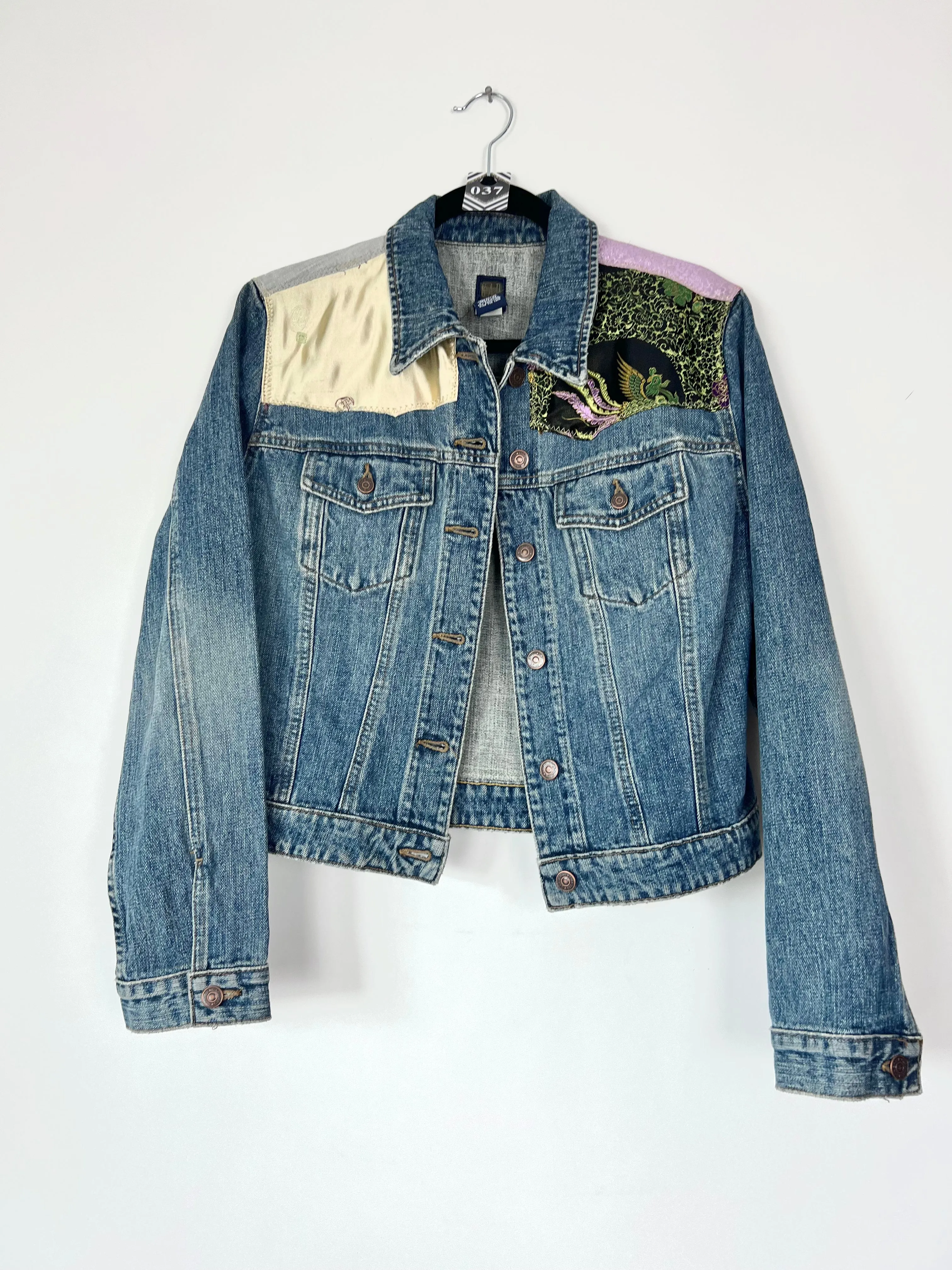 Throwback Gap Denim Jacket