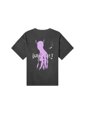 UNREAL Spinoza Moon Tee Washed Black