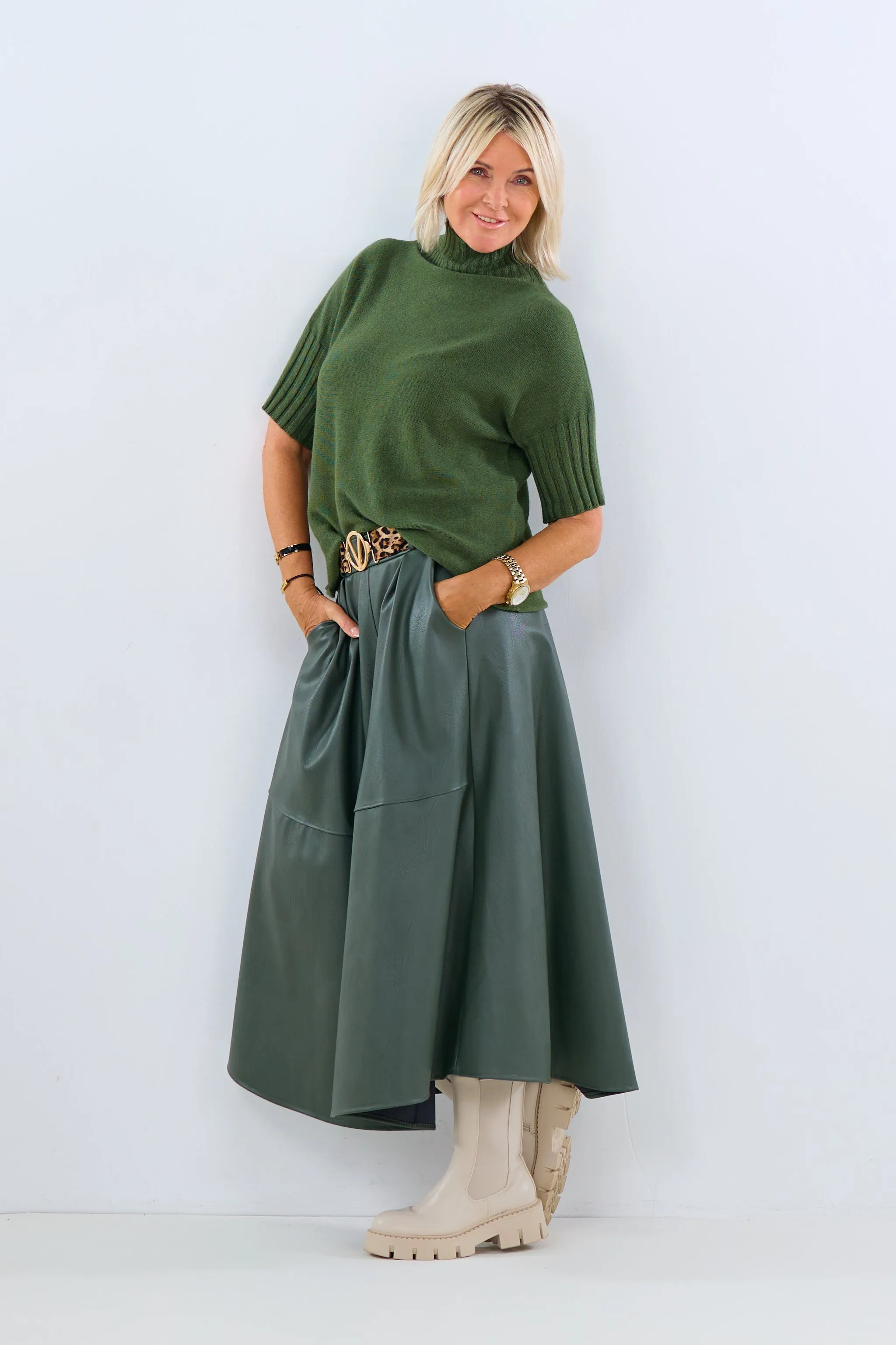 Weicher Kurzarm Pulli mit Turtleneck, khaki